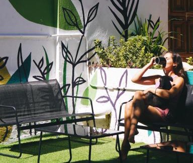 Chacao Bed & Breakfast | Discover El Sofá Caracas: Family-Friendly Beach Retreat
