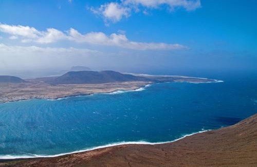 Caleta de Sebo House | Accessible Family Retreat at El Sombrerito 4