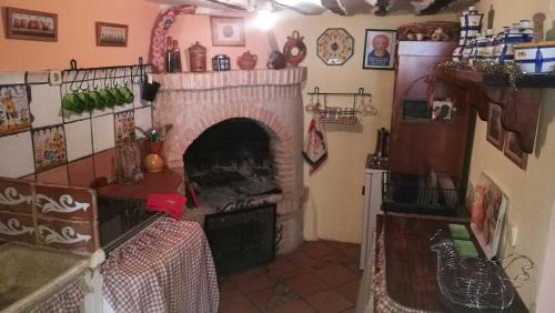 Tendilla House | Discover El Soportalillo de la Fuente Vieja: Pet-Friendly Retreat