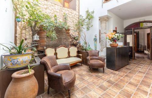 Villarrubia de Santiago House | El Sueño De Lucrecia