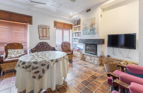 Villarrubia de Santiago House | El Sueño De Lucrecia