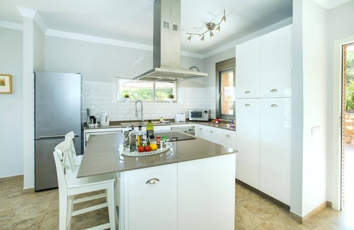 El Gastor Villa | El Tajaral - Inviting Two Bedroom Villa with Private Pool
