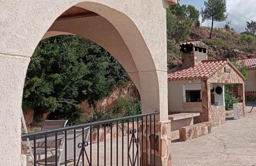 Yeste House | Discover El Tejo Yeste: Oceanfront Retreat with Pool