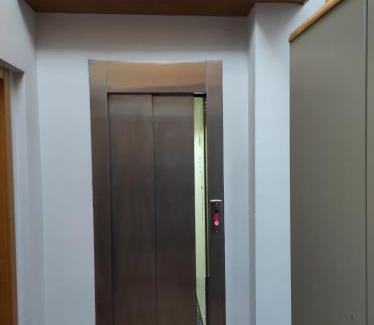 Haro Apartment | Discover El Tesoro de Baco: Pet-Friendly Retreat with Top Rating