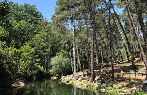 Arenas de San Pedro House | Family-Friendly Retreat at El Torreón de Gredos with Hot Tub