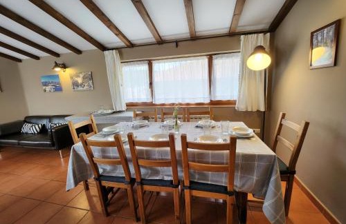 Hoyos del Espino House | El Torreón I: Guest Rated 9.5 with Spa & Family Amenities