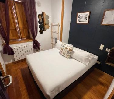 Navacerrada Hotel | Delightful El Torreon de Navacerrada with Breakfast & Dining