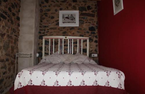 Bonar House | Discover El Urogallo de Rucayo: Family & Pet-Friendly Stay