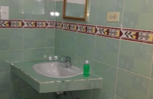 Reparto Playa Apartment | Budget-Friendly Stay at El Vencedor de Matanzas with Spa