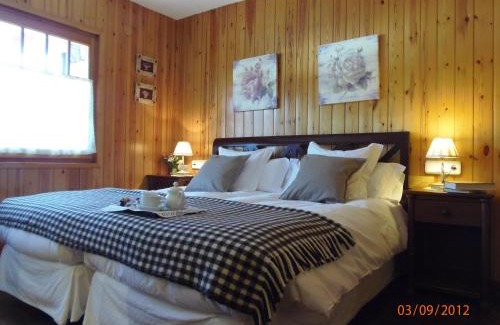 Taull Hotel | El Xalet de Taüll Hotel Rural: Unwind by the Oceanfront