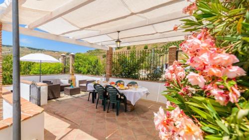 Almachar House | Delightful El Zorro Almáchar: 4-Star Retreat with Pool