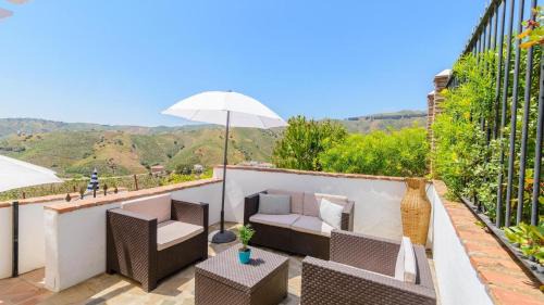 Almachar House | Delightful El Zorro Almáchar: 4-Star Retreat with Pool