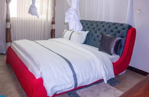Arusha Hotel | Discover Elanacha Hotel: Family-Friendly with Spa Services
