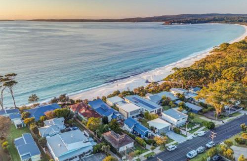 Hyams Beach House | Family-Friendly Getaway at Elandra Hyams Beach
