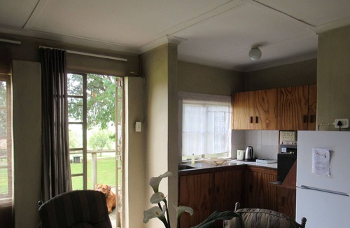 Dullstroom Cabin | Tranquil Elandskloof Trout Farm with Spa & Hot Tub Amenities