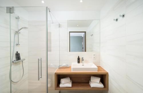 City Centre Regensburg Hotel | Explore elaya Hotel Regensburg - Central Location & Great Amenities