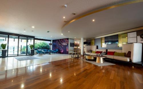 Boeblingen Hotel | Discover ANA Living Stuttgart: Pet-Friendly 4-Star Retreat