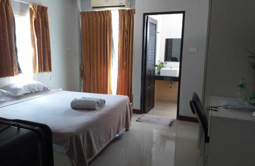 Patong House | Discover Elba Bella Guest House for Comfortable Stays