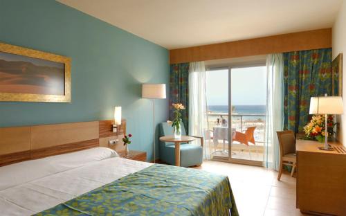 Caleta de Fuste Resort | Experience Elba Carlota Beach & Golf Resort: 4-Star Retreat