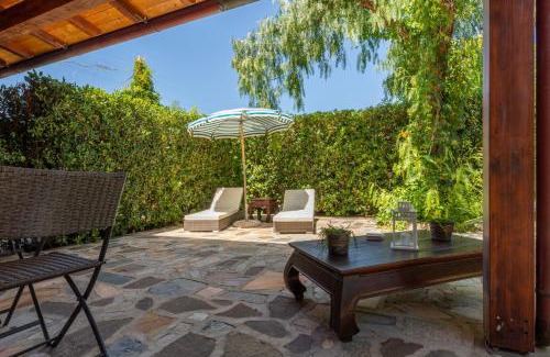 Lido di Capoliveri Apartment | Pet-Friendly Elbaloves Apartments with Pool & Ocean View