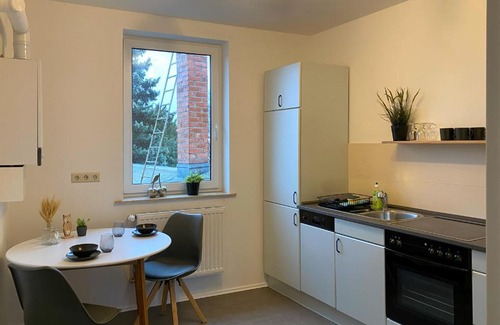 Coswig Apartment | Charming Elbnahe Ferienwohnung with Family-Friendly Amenities