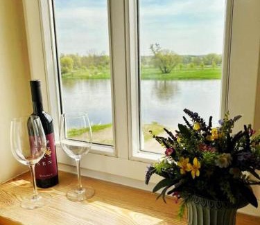 Woerlitz Hotel | Discover Elbterrasse Wörlitz: Family-Friendly with Breakfast
