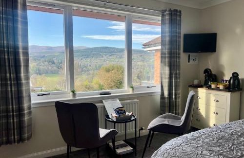 Marybank House | Discover Eldon Lea - Guest Rated 9.6/10 for Comfort