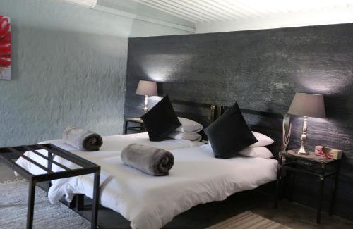 Okaukuejo House | Discover Eldorado Lodge: Family-Friendly Retreat with Pool