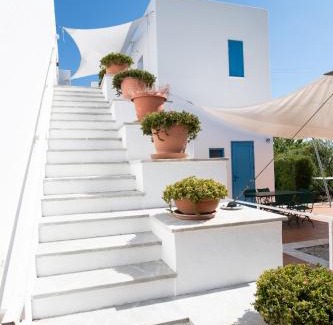 Steni Vala House | Idyllic Elea Villas in Steni Vala, Alonissos with Hot Tub