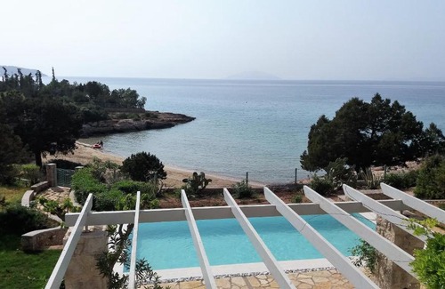 Kilada Villa | Electra Beachfront Villa: Oceanfront Retreat with Pool