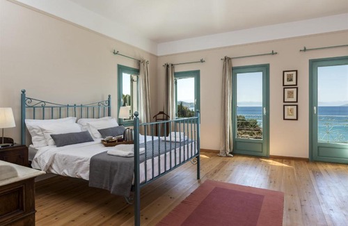 Kilada Villa | Electra Beachfront Villa: Oceanfront Retreat with Pool