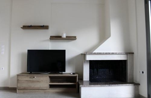 Aigialeia Villa | Electra Maisonette with Garden and Ocean View Escape