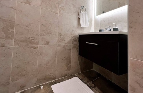 Zeytinlik Apartment | Discover Elegance Holiday Paradise with Family-Friendly Amenities