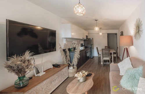Barranco Apartment | Stylish Retreat in Barranco - Cozy 2BR with Spa Access