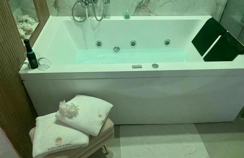 San Lucido Bed & Breakfast | Elegant Paema: Oceanfront Retreat with Top Guest Ratings