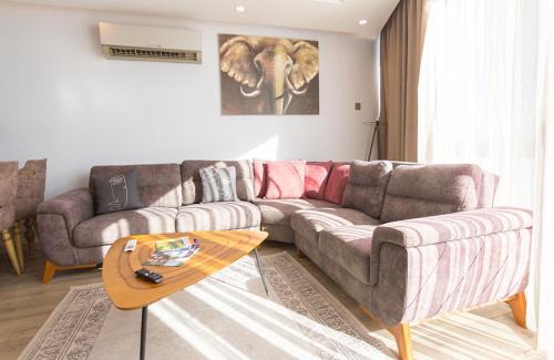 Zeytinlik Apartment | Elegance Penthouse by HolidayKeys