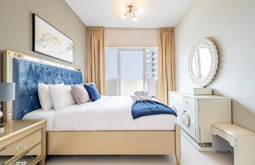 Abu Dhabi Apartment | Elegant 1BDR for Business Travelers and Families in the Heart of Reem Island