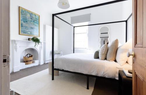 Invermay House | Elegant 2-Bedroom Home with Curated Decor & Outdoor Entertaining
