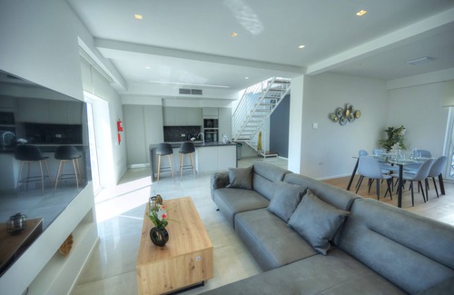 Tal-Ibrag Apartment | Stylish 2-Bedroom Retreat with Private Pool & Sun Terrace