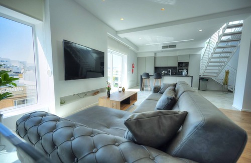 Tal-Ibrag Apartment | Stylish 2-Bedroom Retreat with Private Pool & Sun Terrace