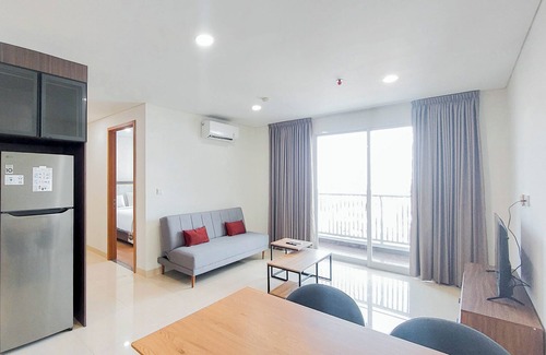 Kesawan Apartment | Elegant 2BR Apartment at The Reiz Condominium Medan