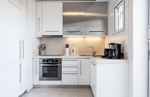 Glyfada Apartment | Elegant 3-Bedroom Apartment with Spa in Glyfada Center