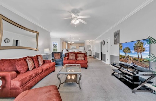 Central Myrtle Beach Condo | Stylish 3BR Condo at Magnolia Pointe with Ocean View