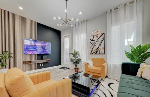 Northside Villa | Delightful 3BR Retreat with Pool & Lush Garden Views
