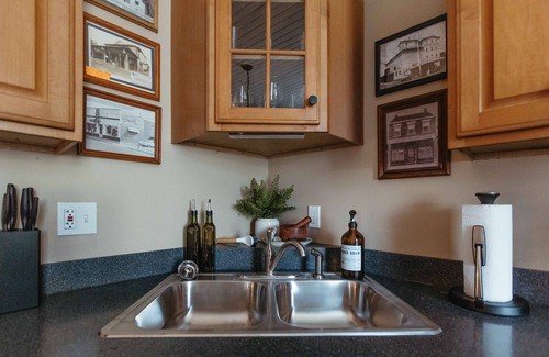 Ste Genevieve House | Stylish 3BR Retreat in Historic Ste Genevieve's Heart
