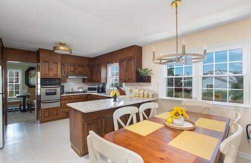 Spring Lake House | Ocean Block Beach House: Family-Friendly Retreat with Views