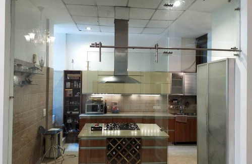Greater Kailash House | Elegant 7-Star Independent Stay with Family-Friendly Amenities