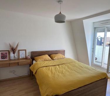 Deuil-la-Barre Apartment | Elegant accommodation a stone's throw from Paris