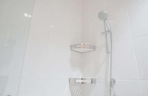 Mampang Prapatan Apartment | Inviting 2BR Stay at Samara Suites with Pool Access