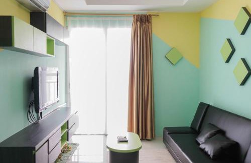 Chinatown Apartment | Cozy 1BR Green Central City Apartment with Pool Access